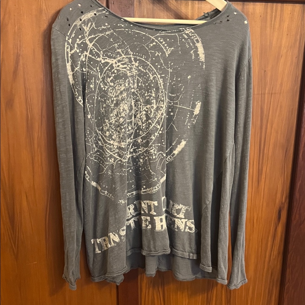 Magnolia Pearl Gray Long Sleeve Tee